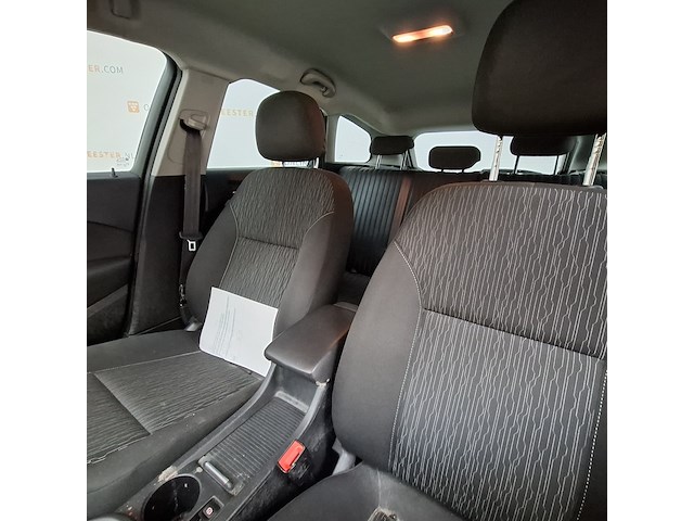 Personenauto, opel, astra, 2012 - afbeelding 28 van  56