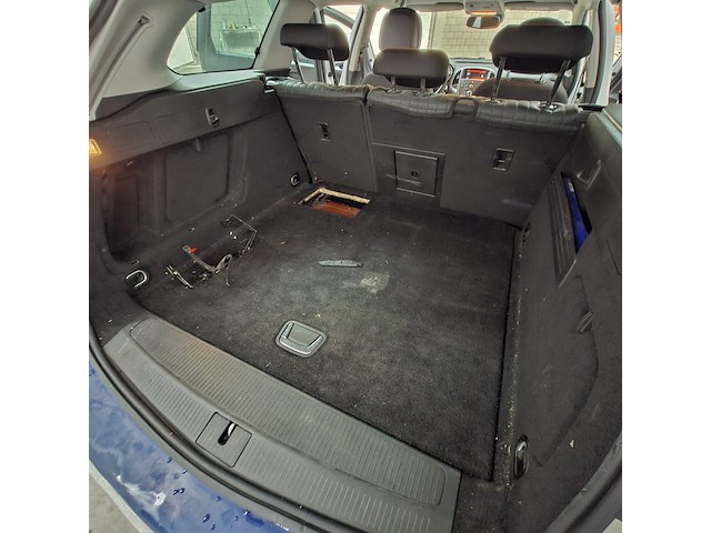 Personenauto, opel, astra, 2012 - afbeelding 31 van  56