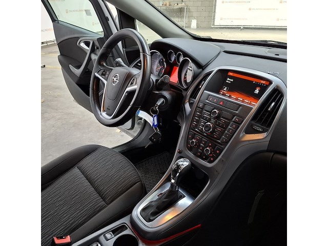 Personenauto, opel, astra, 2012 - afbeelding 35 van  56