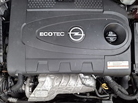 Personenauto, opel, astra, 2012 - afbeelding 44 van  56