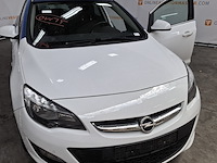 Personenauto, opel, astra, 2012 - afbeelding 49 van  56