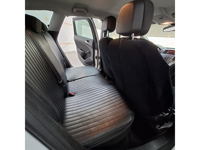 Personenauto, opel, astra, 2015 - afbeelding 33 van  62
