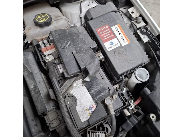 Personenauto, opel, astra, 2015 - afbeelding 44 van  62