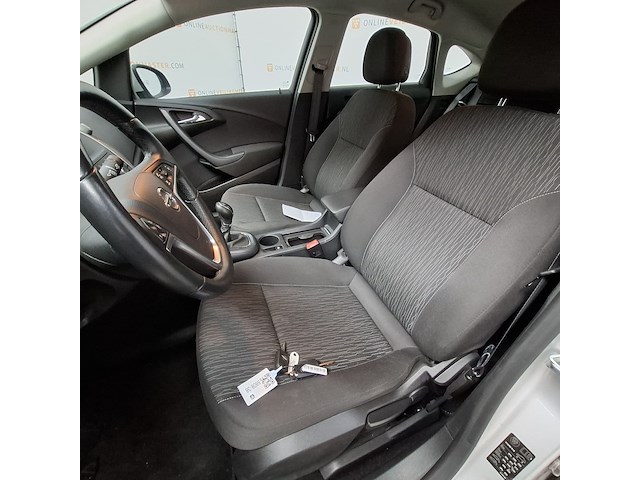 Personenauto, opel, astra , 2015 - afbeelding 17 van  52