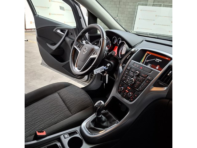 Personenauto, opel, astra , 2015 - afbeelding 31 van  52