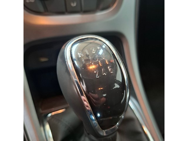Personenauto, opel, astra, 2015 - afbeelding 13 van  33