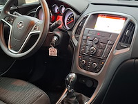 Personenauto, opel, astra, 2015 - afbeelding 21 van  33