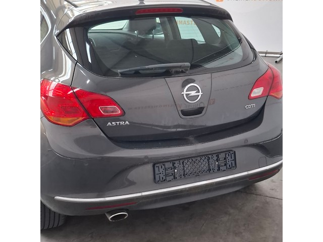 Personenauto, opel, astra, 2015 - afbeelding 29 van  33