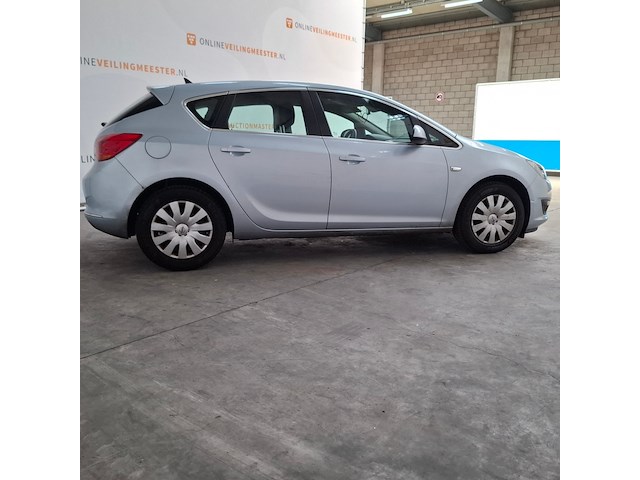 Personenauto, opel, astra, 2015 - afbeelding 23 van  29