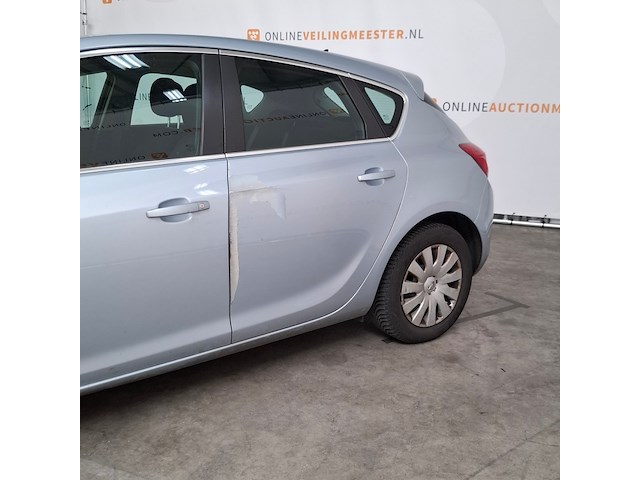 Personenauto, opel, astra, 2015 - afbeelding 28 van  29