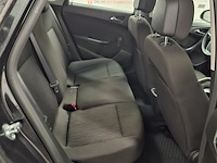 Personenauto, opel, astra, 2015 - afbeelding 11 van  24