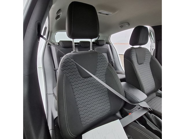 Personenauto, opel, astra, 2017 - afbeelding 36 van  45