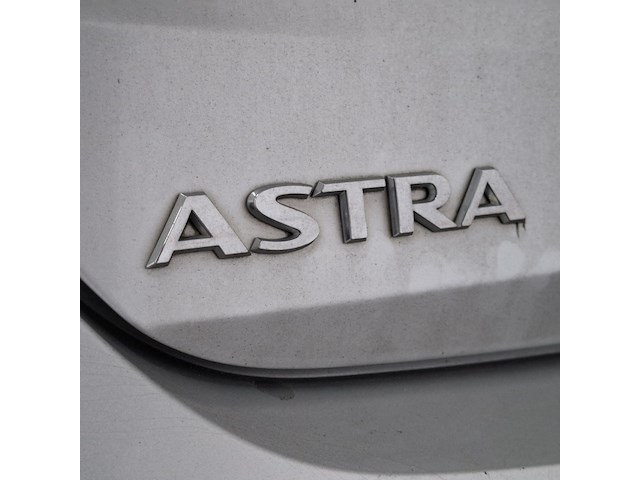 Personenauto, opel, astra, 2018 - afbeelding 44 van  52