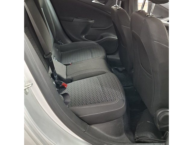 Personenauto, opel, astra, 2018 - afbeelding 17 van  31
