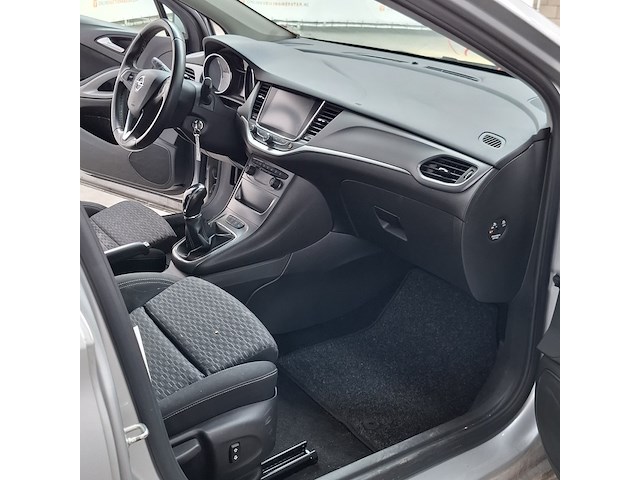 Personenauto, opel, astra, 2018 - afbeelding 19 van  31
