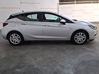 Personenauto, opel, astra, 2018 - afbeelding 34 van  73