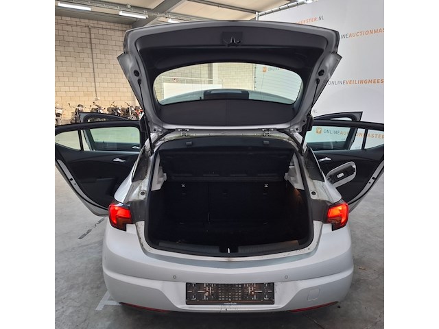 Personenauto, opel, astra, 2018 - afbeelding 47 van  73