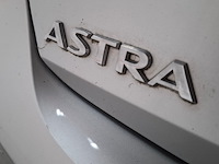 Personenauto, opel, astra, 2018 - afbeelding 68 van  73