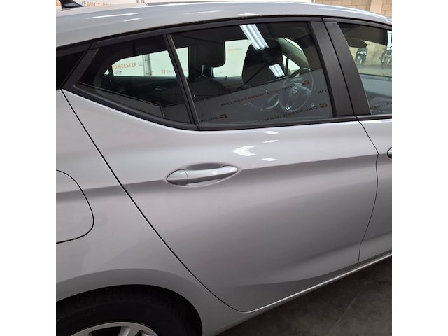 Personenauto, opel, astra, 2018 - afbeelding 67 van  73