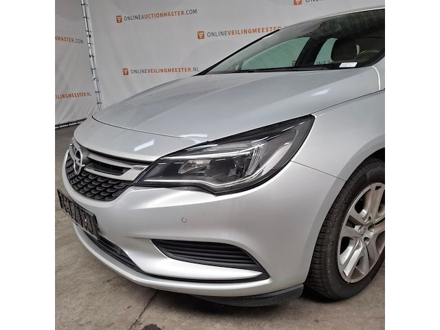 Personenauto, opel, astra, 2018 - afbeelding 13 van  76