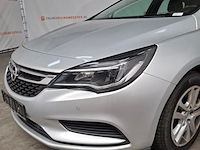 Personenauto, opel, astra, 2018 - afbeelding 13 van  76