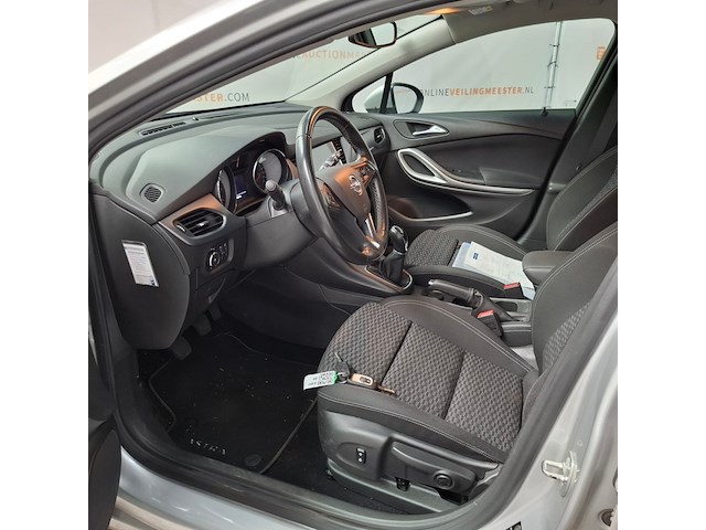 Personenauto, opel, astra, 2018 - afbeelding 35 van  76