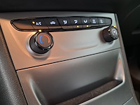 Personenauto, opel, astra, 2018 - afbeelding 44 van  76