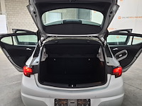 Personenauto, opel, astra, 2018 - afbeelding 51 van  76