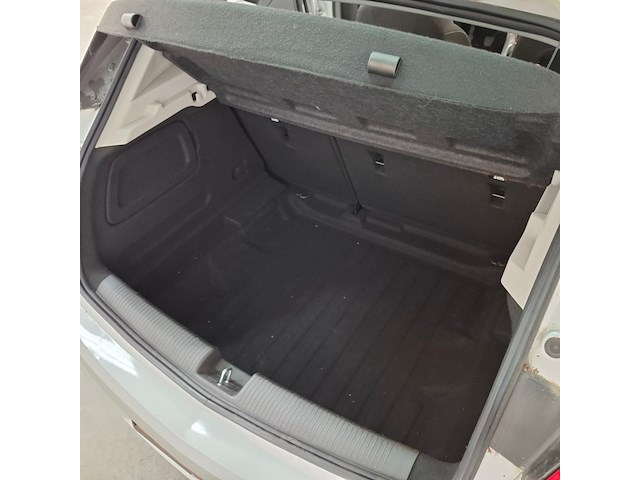 Personenauto, opel, astra, 2018 - afbeelding 52 van  76