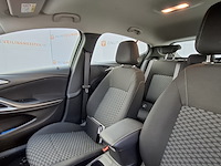 Personenauto, opel, astra, 2019 - afbeelding 26 van  43