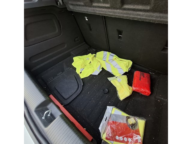 Personenauto, opel, astra, 2019 - afbeelding 29 van  43