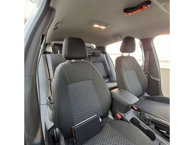 Personenauto, opel, astra, 2019 - afbeelding 35 van  43