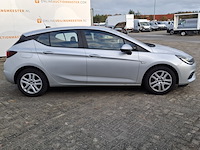 Personenauto, opel, astra, 2019 - afbeelding 34 van  43
