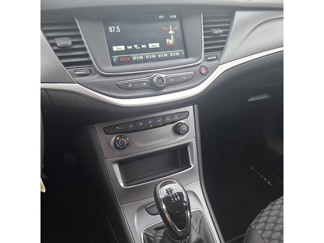 Personenauto, opel, astra, 2019 - afbeelding 22 van  36