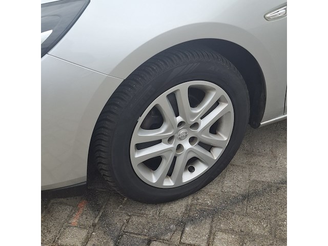 Personenauto, opel, astra, 2019 - afbeelding 9 van  36
