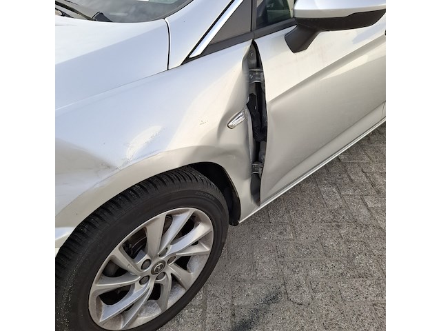 Personenauto, opel, astra, 2019 - afbeelding 42 van  49