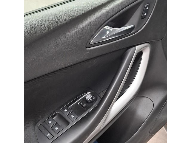 Personenauto, opel, astra , 2019 - afbeelding 7 van  37