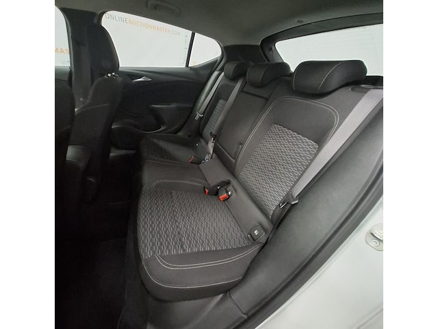 Personenauto, opel, astra , 2019 - afbeelding 9 van  37