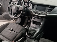 Personenauto, opel, astra , 2019 - afbeelding 31 van  37