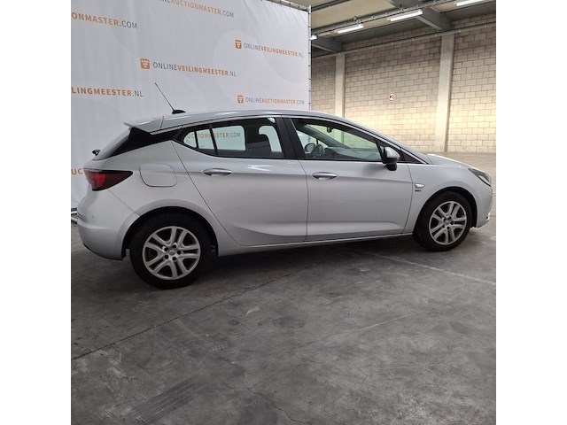 Personenauto, opel, astra, 2019 - afbeelding 34 van  40