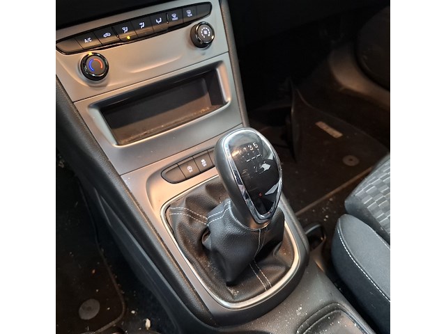 Personenauto, opel, astra , 2019 - afbeelding 22 van  49