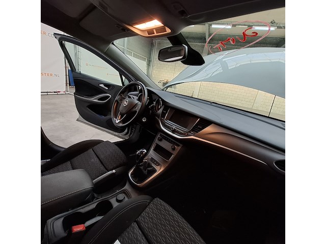 Personenauto, opel, astra , 2019 - afbeelding 31 van  49