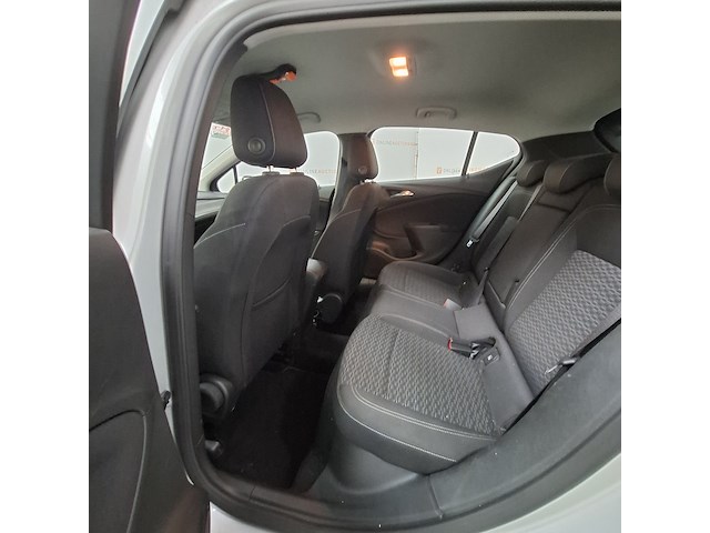 Personenauto, opel, astra , 2019 - afbeelding 15 van  27