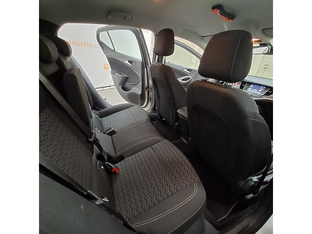 Personenauto, opel, astra, 2019 - afbeelding 32 van  55