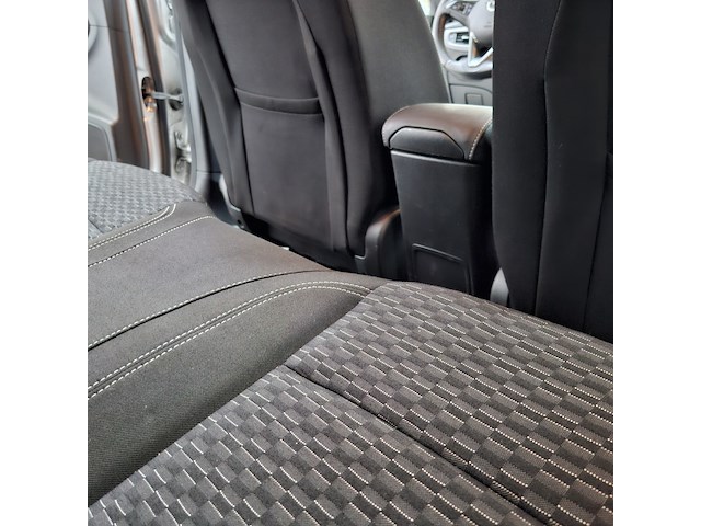 Personenauto, opel, astra, 2019 - afbeelding 33 van  55