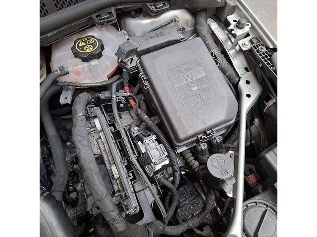 Personenauto, opel, astra, 2019 - afbeelding 43 van  55