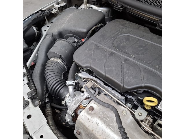 Personenauto, opel, astra, 2019 - afbeelding 46 van  55