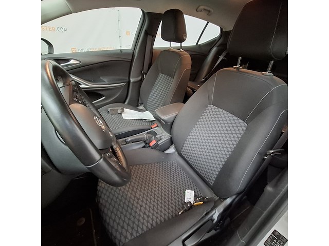 Personenauto, opel, astra, 2019 - afbeelding 16 van  50