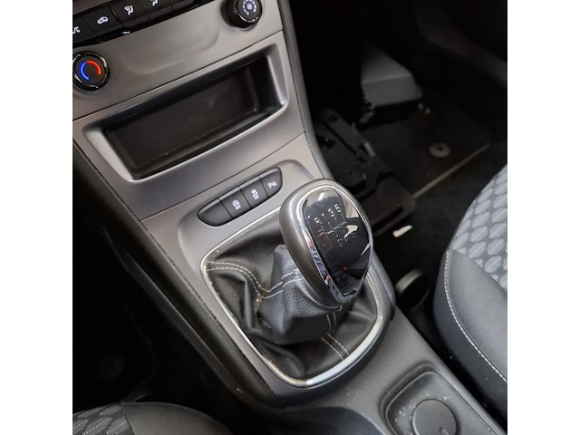 Personenauto, opel, astra, 2019 - afbeelding 21 van  50