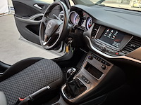 Personenauto, opel, astra, 2019 - afbeelding 29 van  50